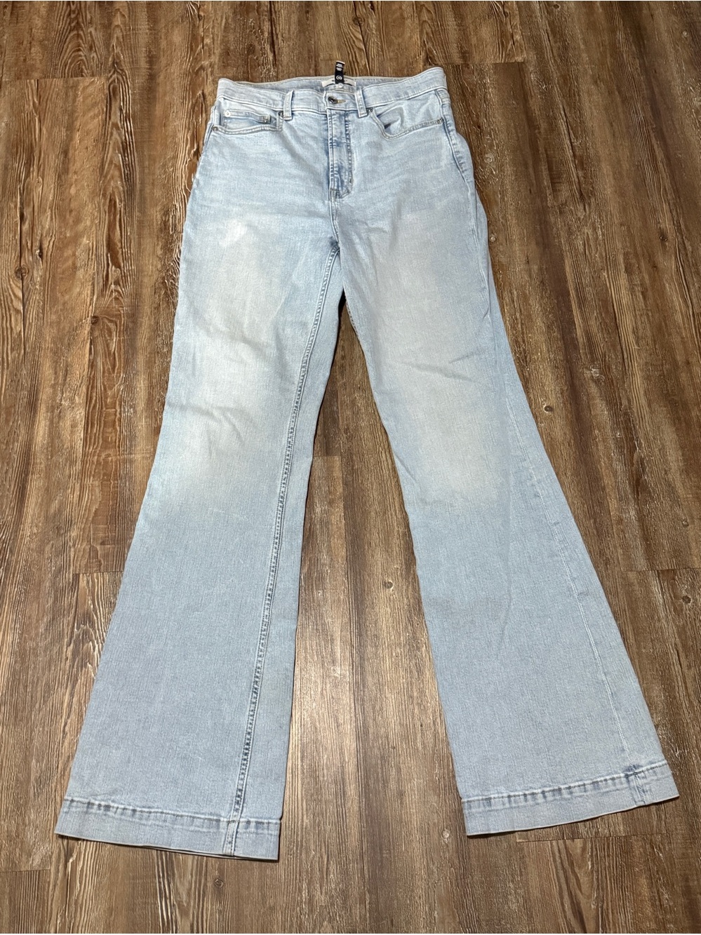Spanx Pull On Flare Jeans Women's 12 Tall Stretchy Light Wash Denim